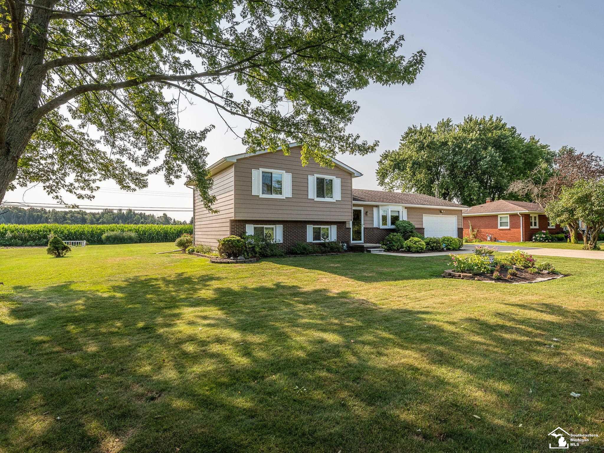 1734 North Raisinville Road Monroe, MI 48162 - Photo 47 of 48