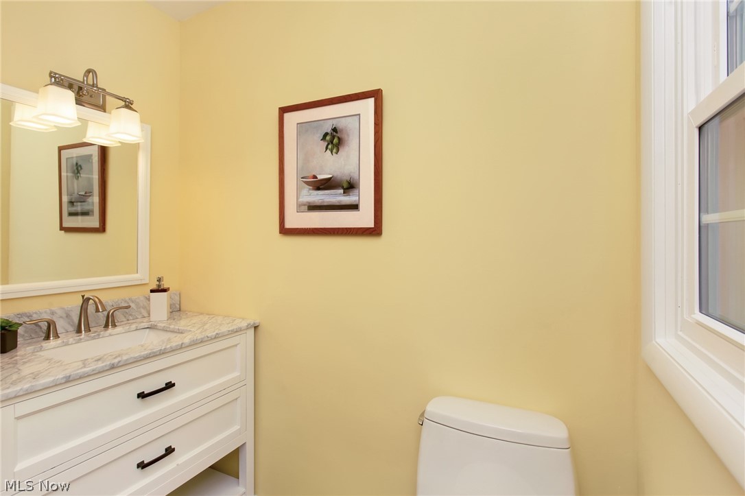 4650 Heather Hills Road Akron, OH 44333 - Photo 8 of 35