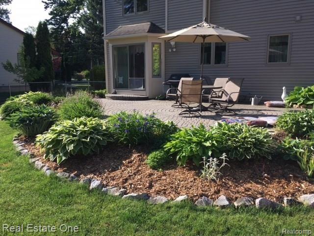 1198 Grace Avenue Rochester, MI 48309 - Photo 33 of 36 33.jpg