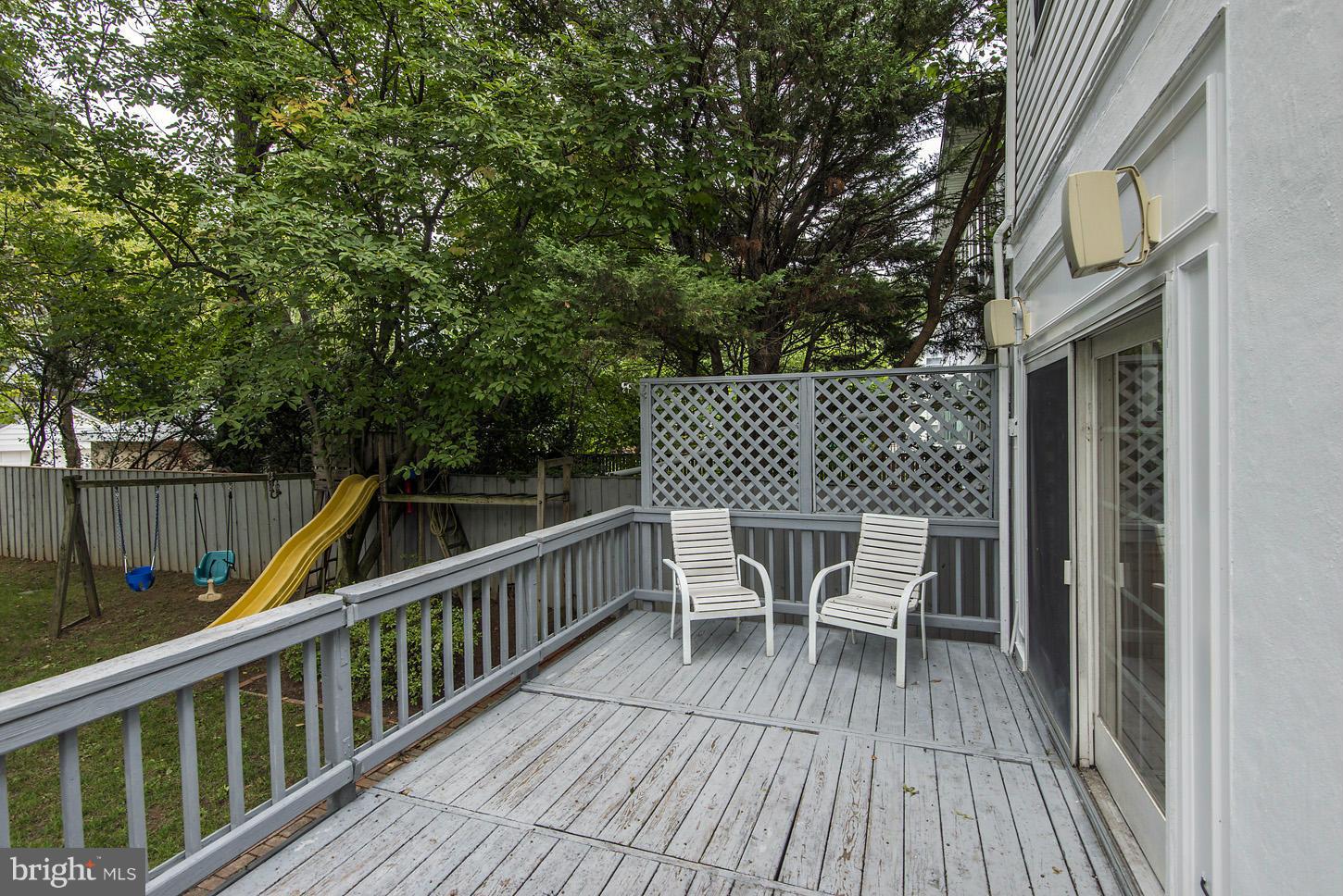 3935 Military Road Northwest Washington, DC 20015 - Photo 27 of 30 Rear Deck