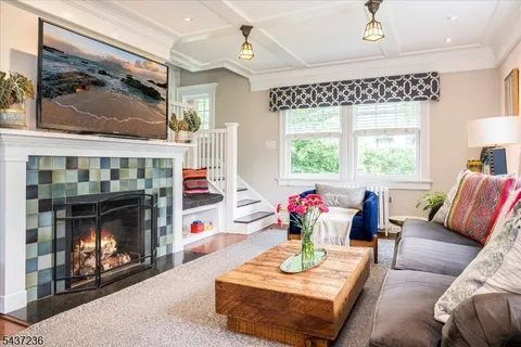 $929,000 | 2 Harvard Street, Montclair, NJ 07042