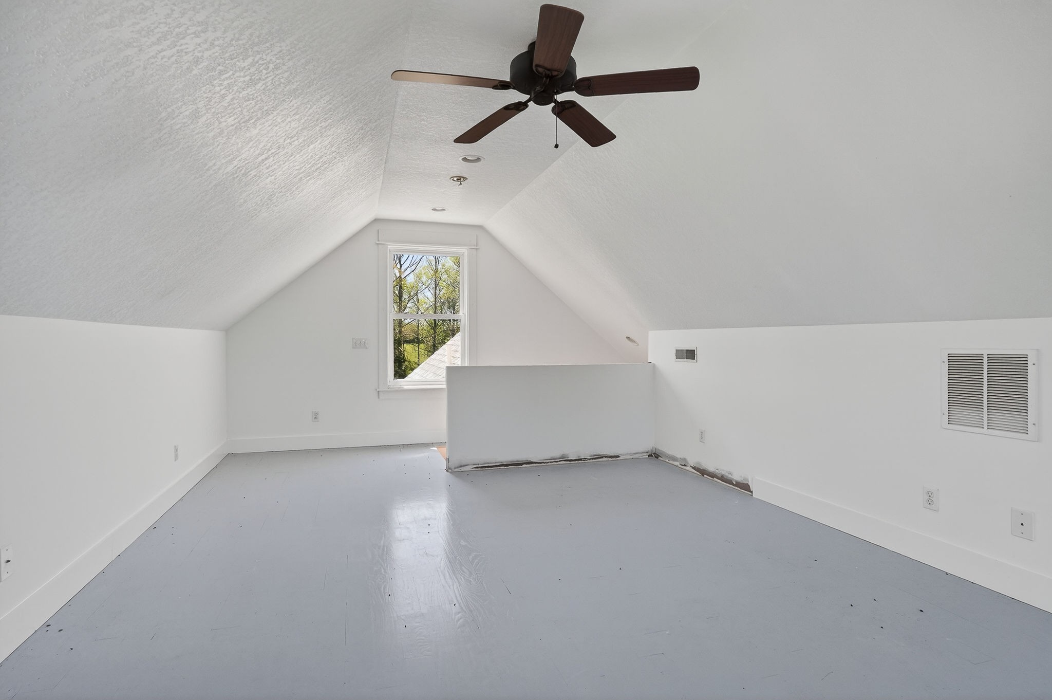 302 Ligon Street Baxter, TN 38544 - Photo 57 of 68