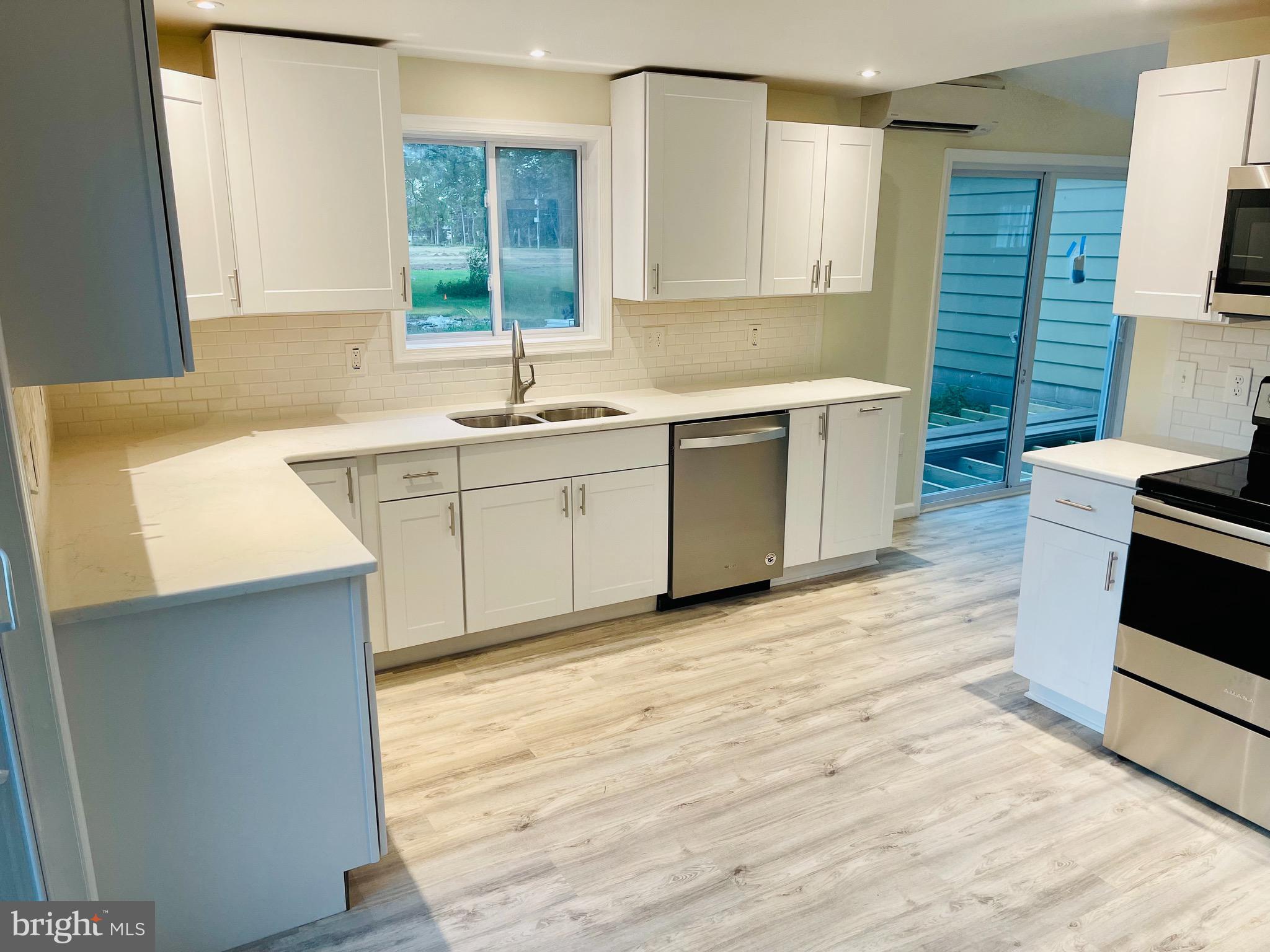 27520 Mt Vernon Road Princess Anne, MD 21853 - Photo 3 of 33 Kitchen