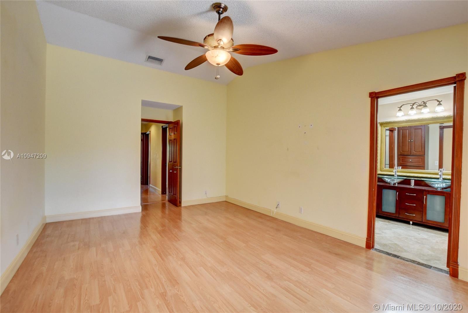 7210 Northwest 4th Avenue Boca Raton, FL 33487 - Photo 14 of 63