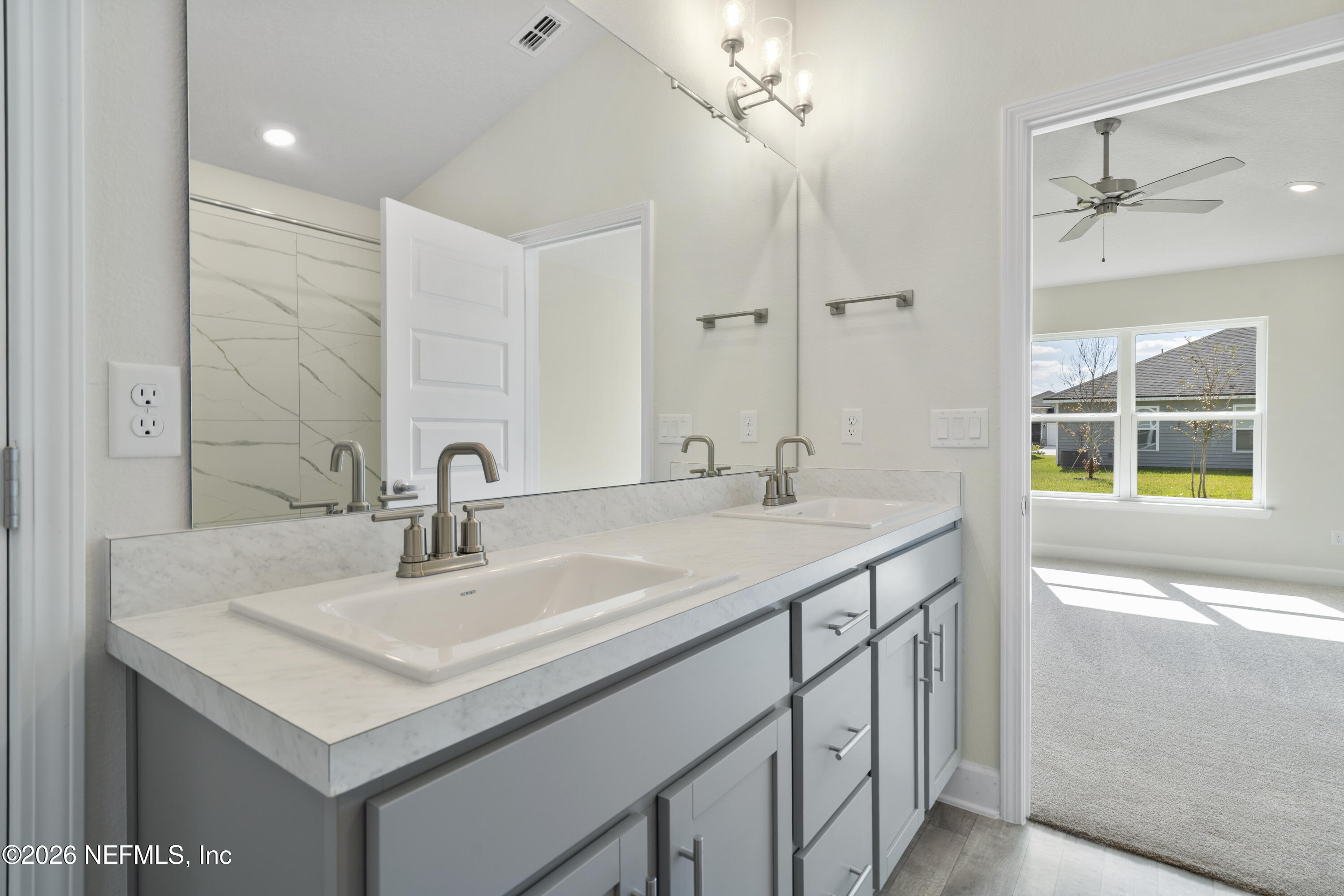 8375 Helmsley Boulevard Jacksonville, FL 32219 - Photo 11 of 16 DSC03590