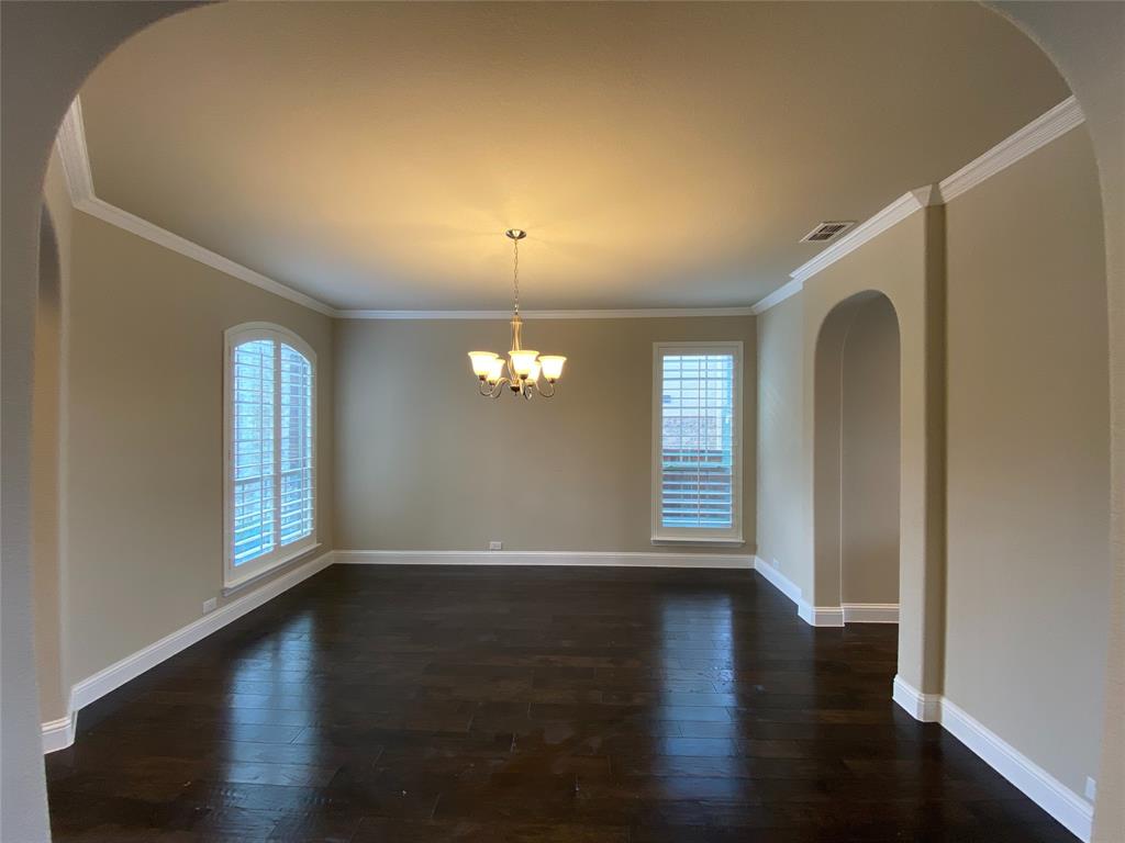 927 Bentley Drive Roanoke, TX 76262 - Photo 6 of 33