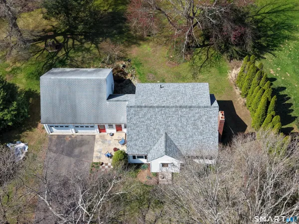 $450,000 | 155 Buttonball Lane, Glastonbury, CT 06033