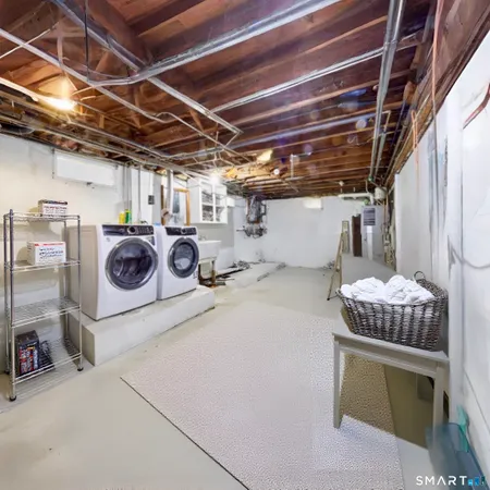 $450,000 | 155 Buttonball Lane, Glastonbury, CT 06033