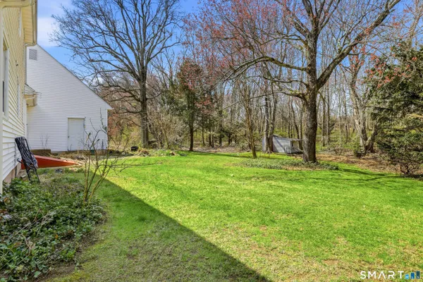 $450,000 | 155 Buttonball Lane, Glastonbury, CT 06033