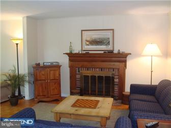69 Southfield Road West Windsor, NJ 08550 - Photo 4 of 12 Gallery Image 4
