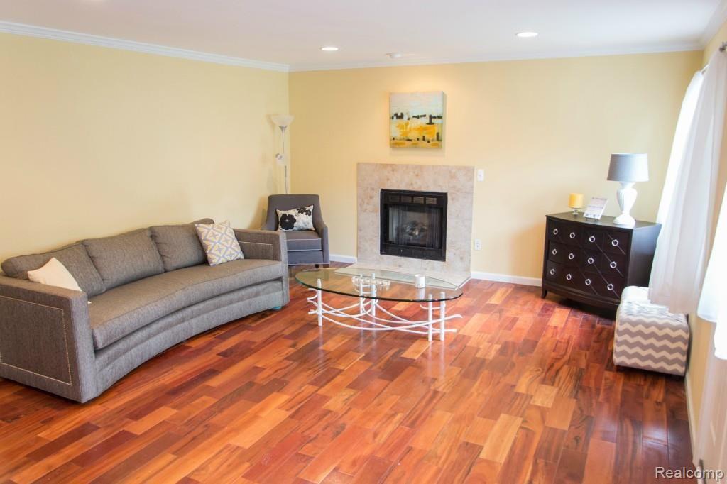 10685 Stark Road Livonia, MI 48150 - Photo 5 of 29 Living Room with Fireplace