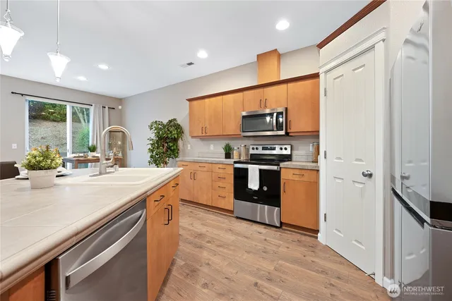 $410,000 | 2202 Northeast 140th Street, Vancouver, WA 98686