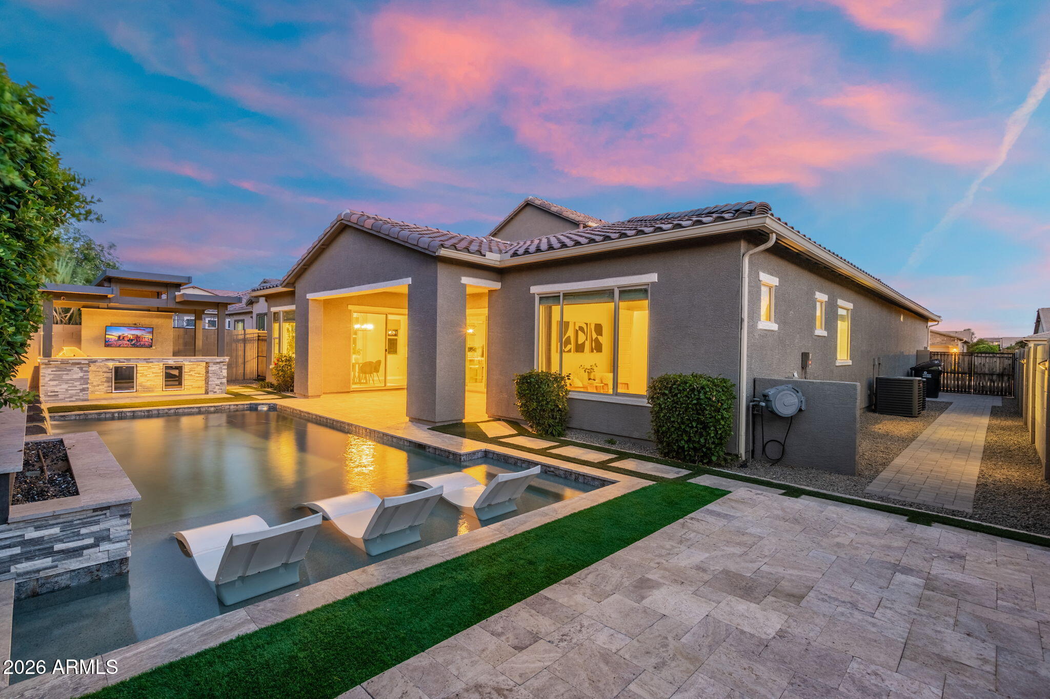 1130 East Kensington Road Gilbert, AZ 85297 - Photo 98 of 115 94-web-or-mls-Photo Apr 06 2018, 10 06 2