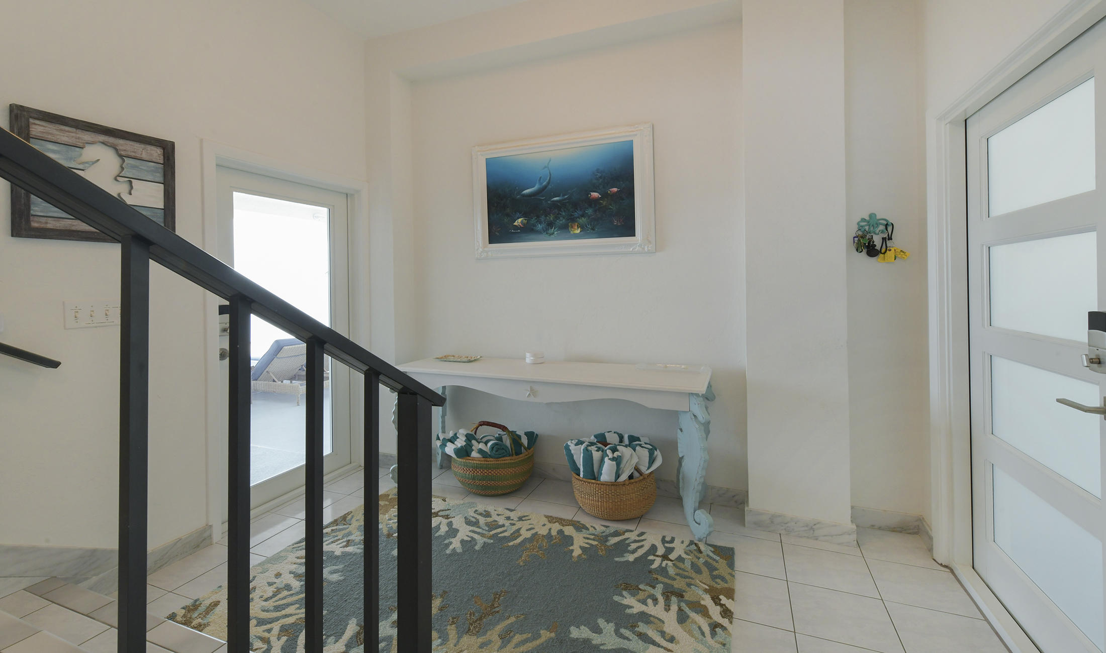 161-154 Sunset Drive Islamorada, FL 33036 - Photo 8 of 38 a view of entryway
