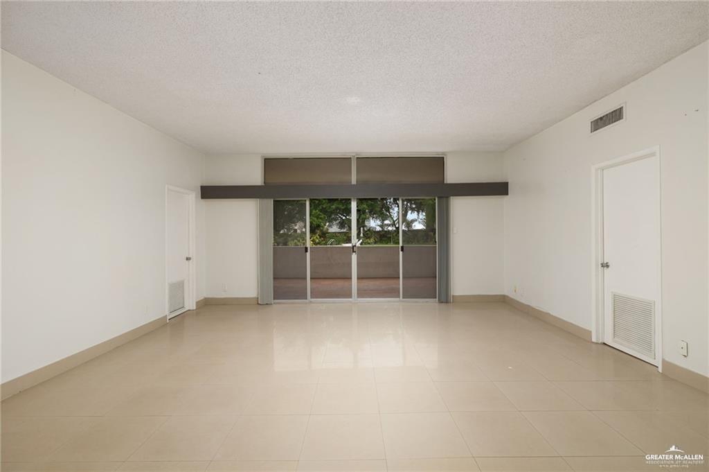 600 Wichita Avenue, Unit 107 McAllen, TX 78503 - Photo 6 of 20