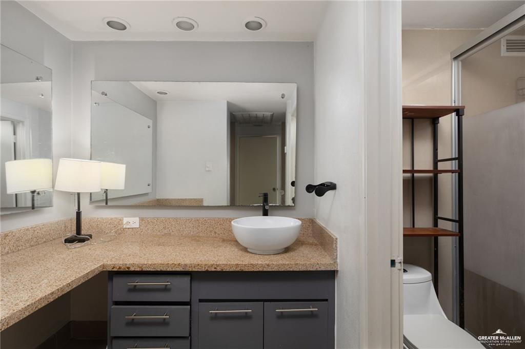 600 Wichita Avenue, Unit 107 McAllen, TX 78503 - Photo 10 of 20