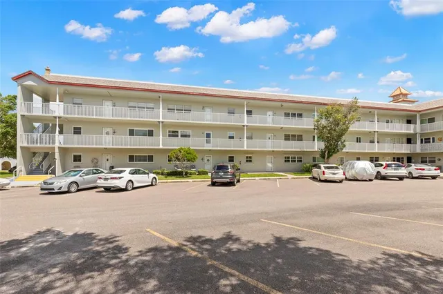 $1,550 | 2260 Costa Rican Drive, Unit 26, Clearwater, FL 33763