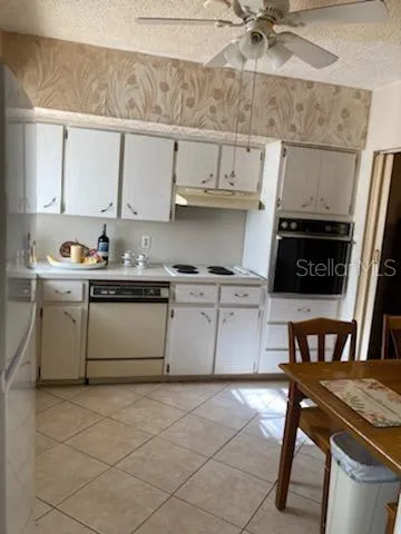 $1,550 | 2260 Costa Rican Drive, Unit 26, Clearwater, FL 33763