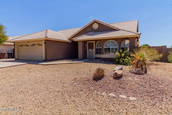 $2,295 | 7655 West Sunnyside Drive, Peoria, AZ 85345
