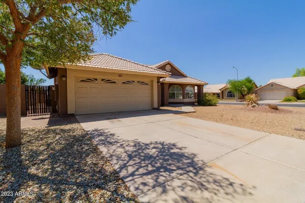$2,295 | 7655 West Sunnyside Drive, Peoria, AZ 85345