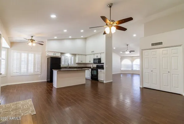 $2,295 | 7655 West Sunnyside Drive, Peoria, AZ 85345