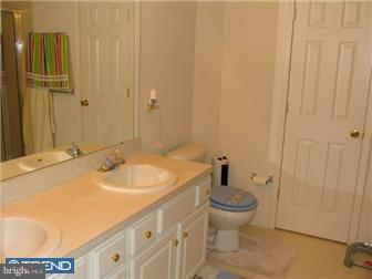 32 Simons Way Huntingdon Valley, PA 19006 - Photo 10 of 12 Bathroom