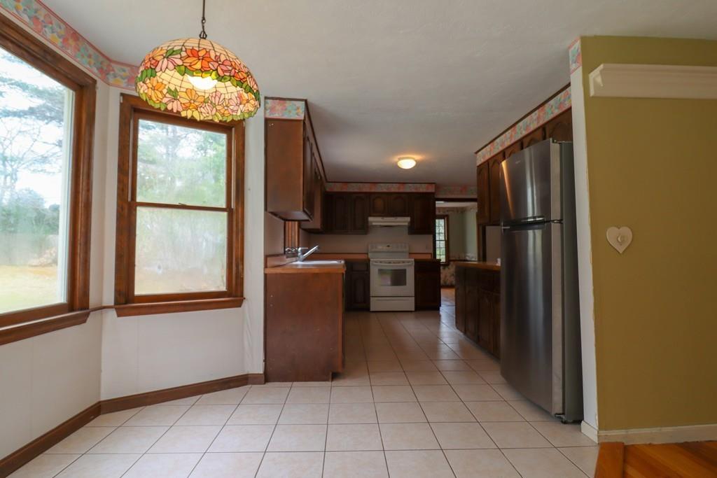 19 Robin Road Norfolk, MA 02056 - Photo 12 of 35 Gallery Image 12