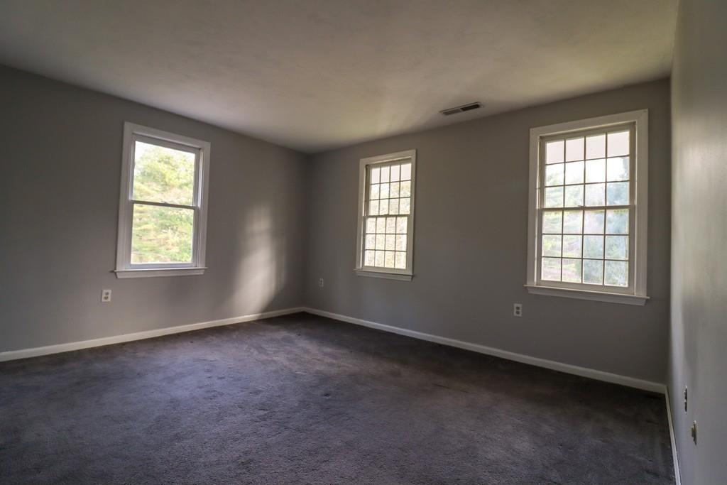 19 Robin Road Norfolk, MA 02056 - Photo 24 of 35 Gallery Image 24