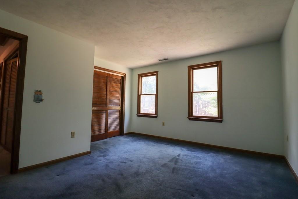 19 Robin Road Norfolk, MA 02056 - Photo 26 of 35 Gallery Image 26