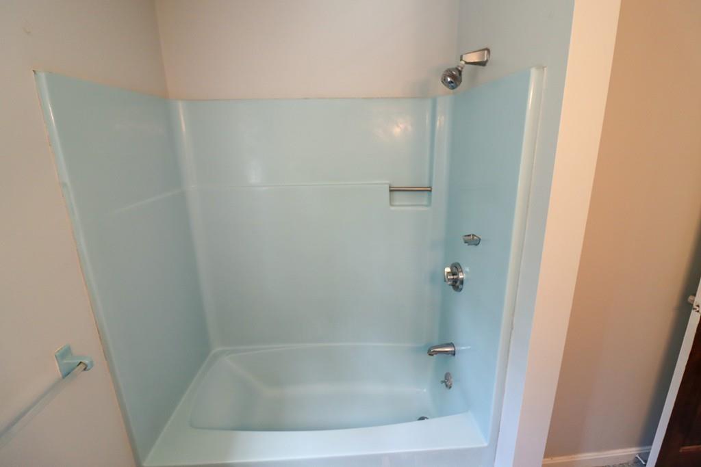 19 Robin Road Norfolk, MA 02056 - Photo 30 of 35 Gallery Image 30