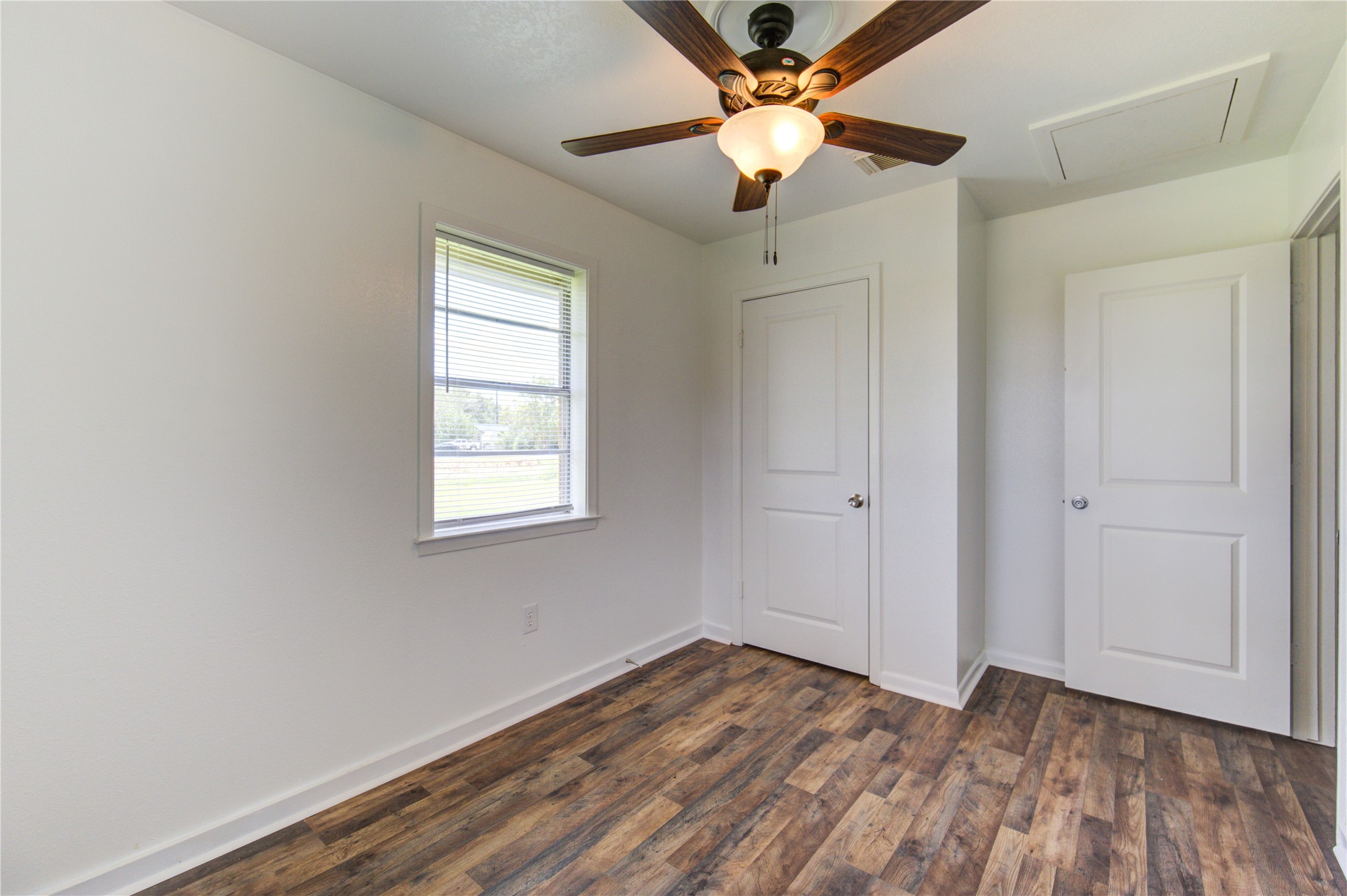 402 North 1st Street Beasley, TX 77417 - Photo 27 of 35