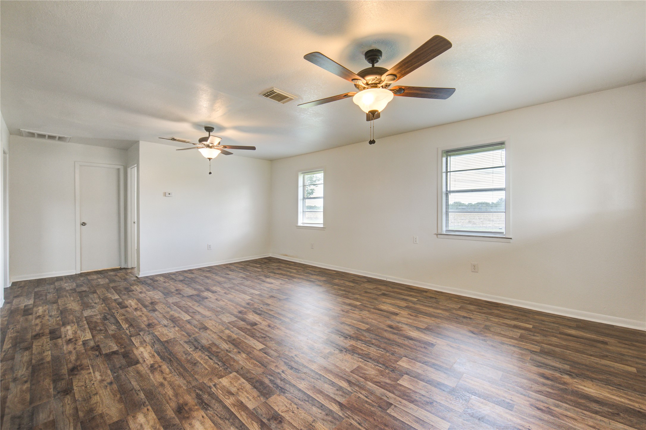 402 North 1st Street Beasley, TX 77417 - Photo 30 of 35