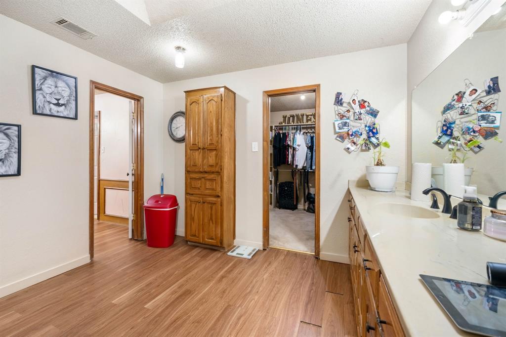 104 Pecan Grove Lancaster, TX 75146 - Photo 30 of 33