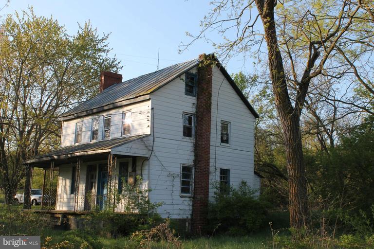 526 Gun Club Road Stephenson, VA 22656 - Photo 1 of 1 Exterior (Front)
