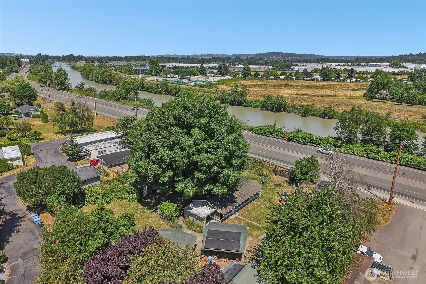 7214 River Road East Puyallup, WA 98371 - Photo 35 of 36