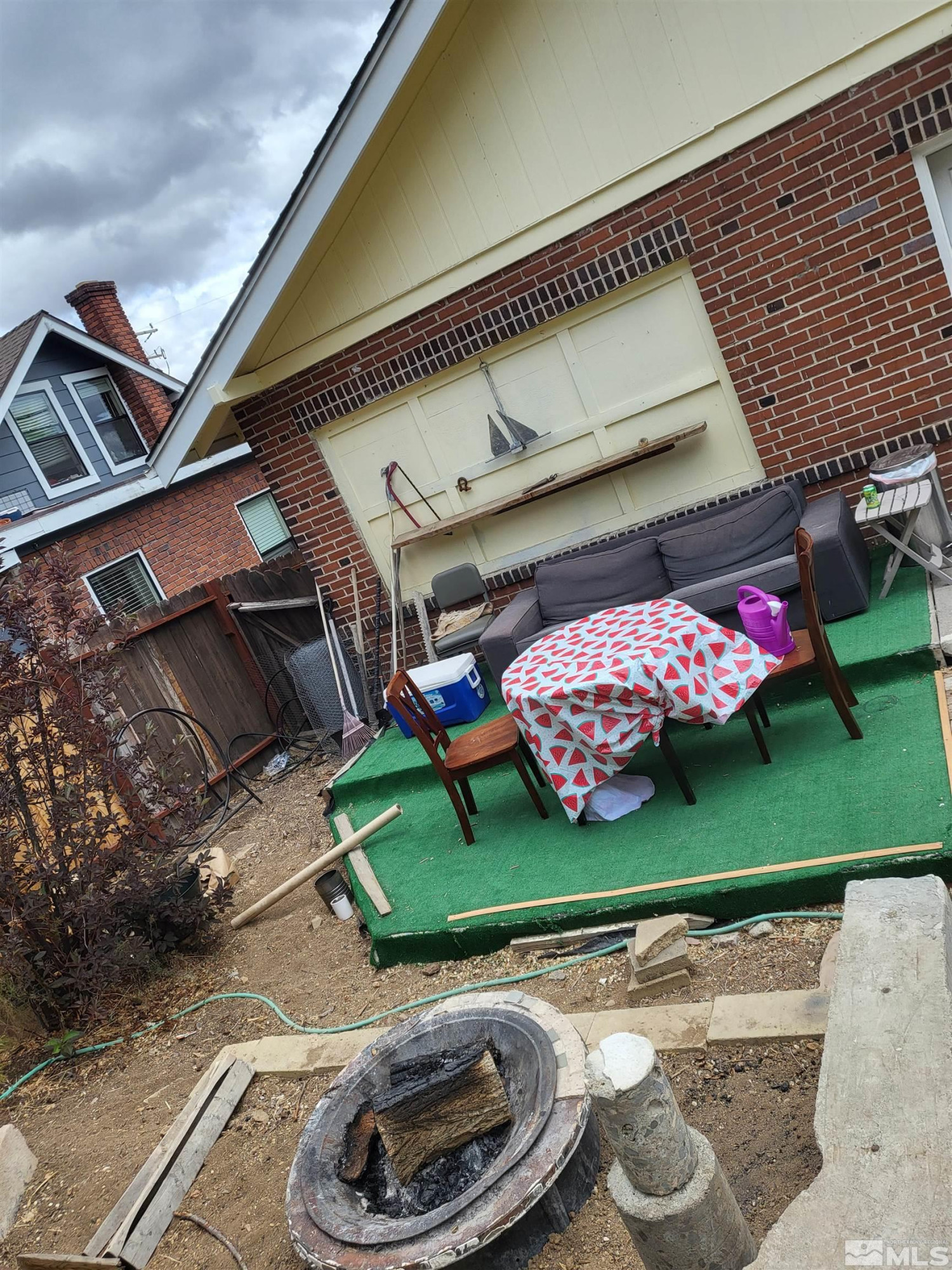 1347 Terrace Drive Reno, NV 89503 - Photo 25 of 25 a front view of a house with a garden