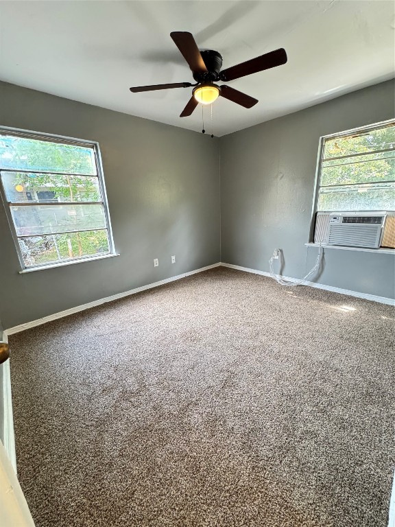 5254 Perry Street Houston, TX 77021 - Photo 7 of 16 large bedroom with natural light
