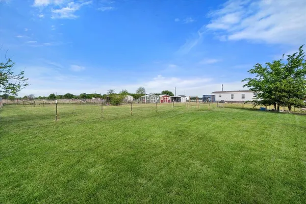 $265,000 | 15955 W Highway, Purdon, TX 76679