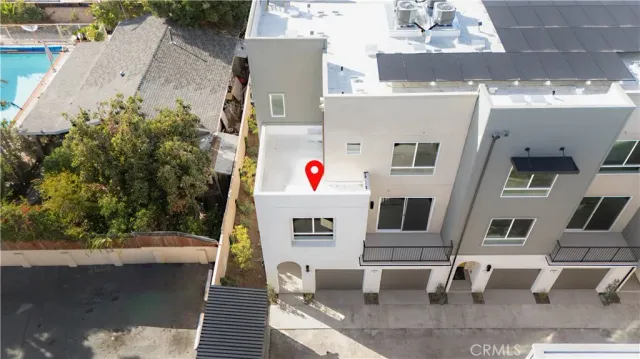 $519,990 | 9423 North Sepulveda Boulevard, Unit 6, North Hills, CA 91343