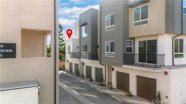 $539,990 | 9423 North Sepulveda Boulevard, Unit 6, North Hills, CA 91343