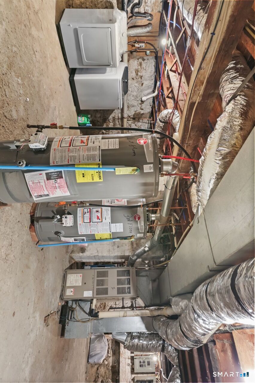 148 Alfred Street Bridgeport, CT 06605 - Photo 11 of 53