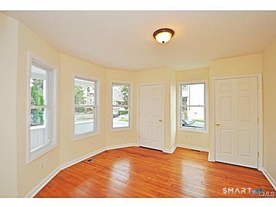 148 Alfred Street Bridgeport, CT 06605 - Photo 12 of 23