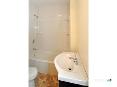 148 Alfred Street Bridgeport, CT 06605 - Photo 19 of 23