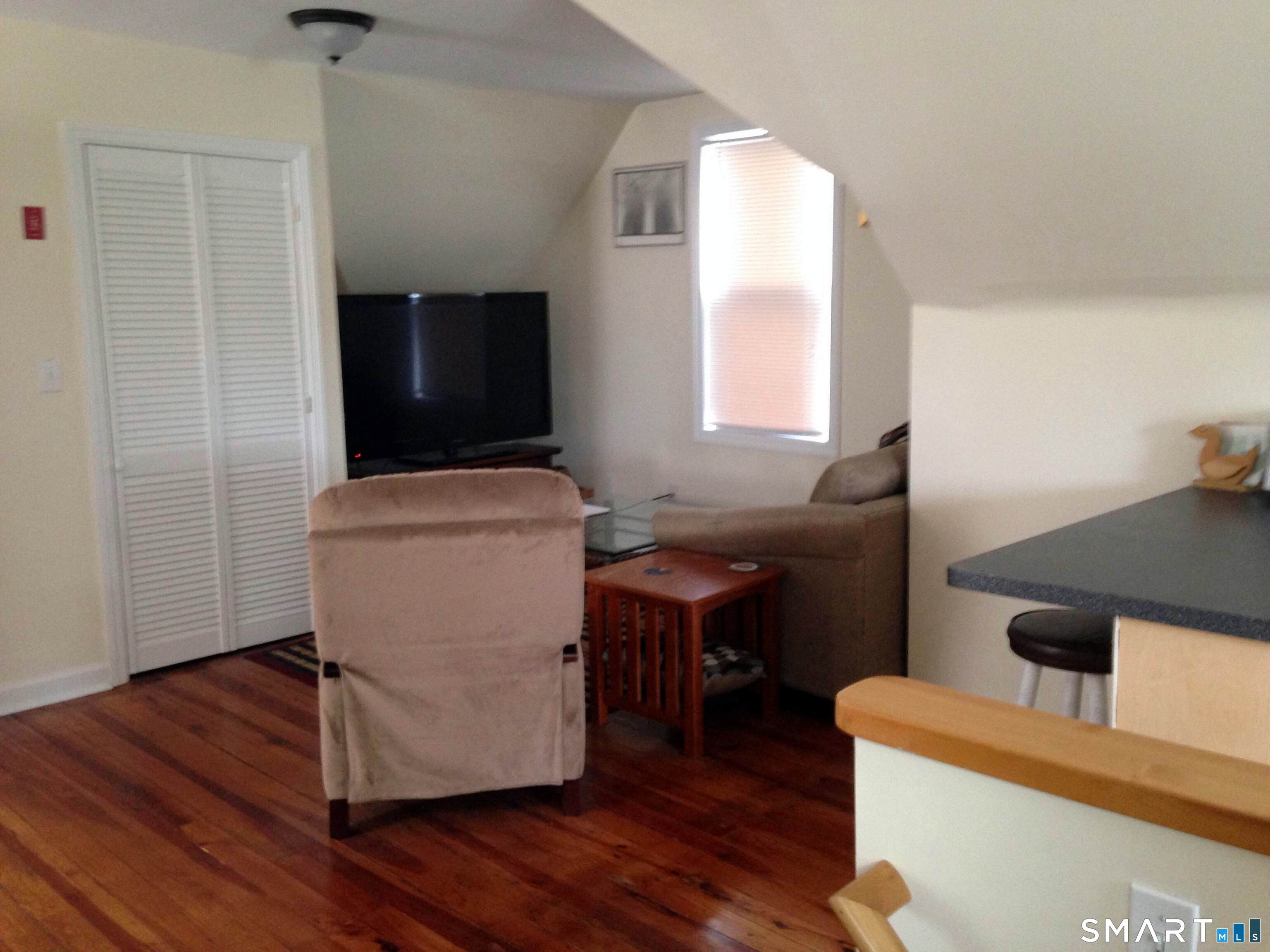 148 Alfred Street Bridgeport, CT 06605 - Photo 21 of 53