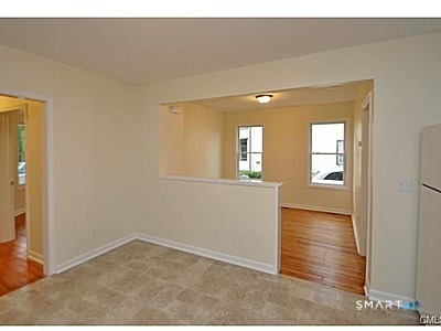 148 Alfred Street Bridgeport, CT 06605 - Photo 35 of 53