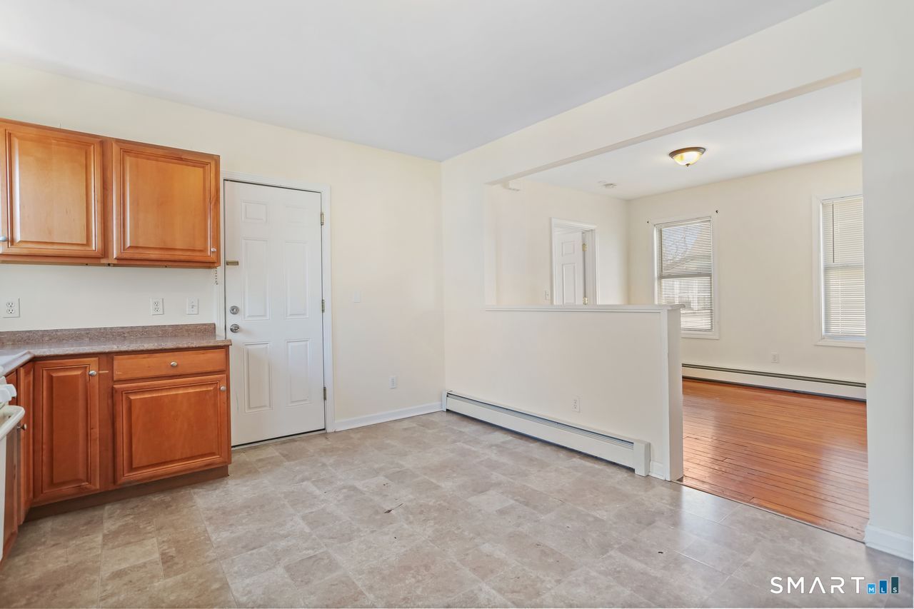 148 Alfred Street Bridgeport, CT 06605 - Photo 36 of 53