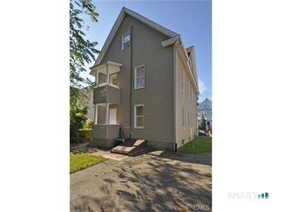 148 Alfred Street Bridgeport, CT 06605 - Photo 4 of 23