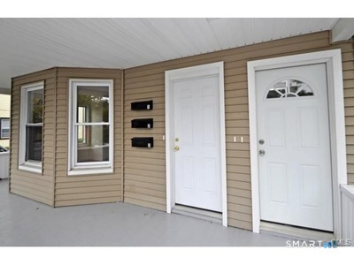 148 Alfred Street Bridgeport, CT 06605 - Photo 6 of 53