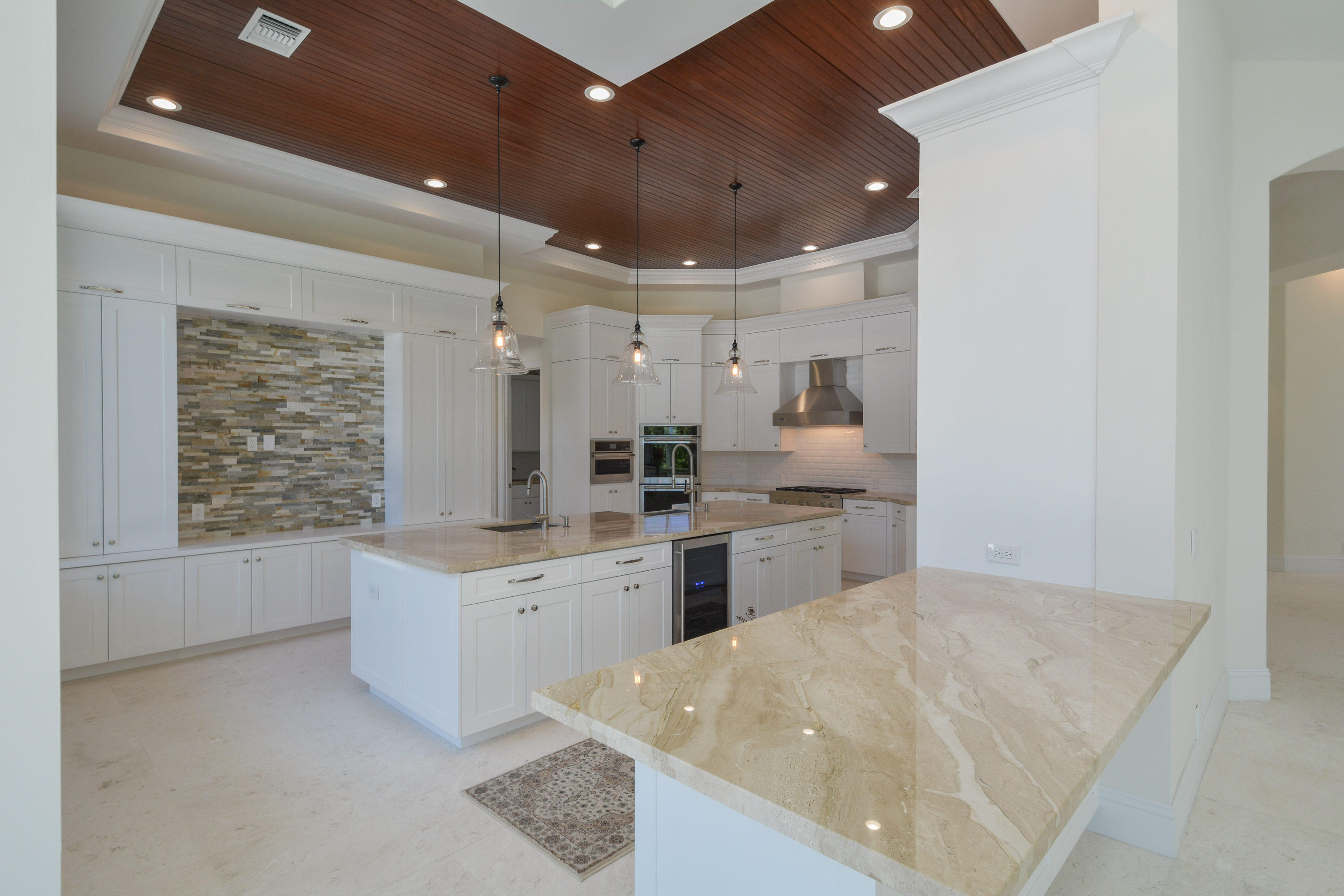 6972 Queenferry Circle Boca Raton, FL 33496 - Photo 16 of 78 kitchen