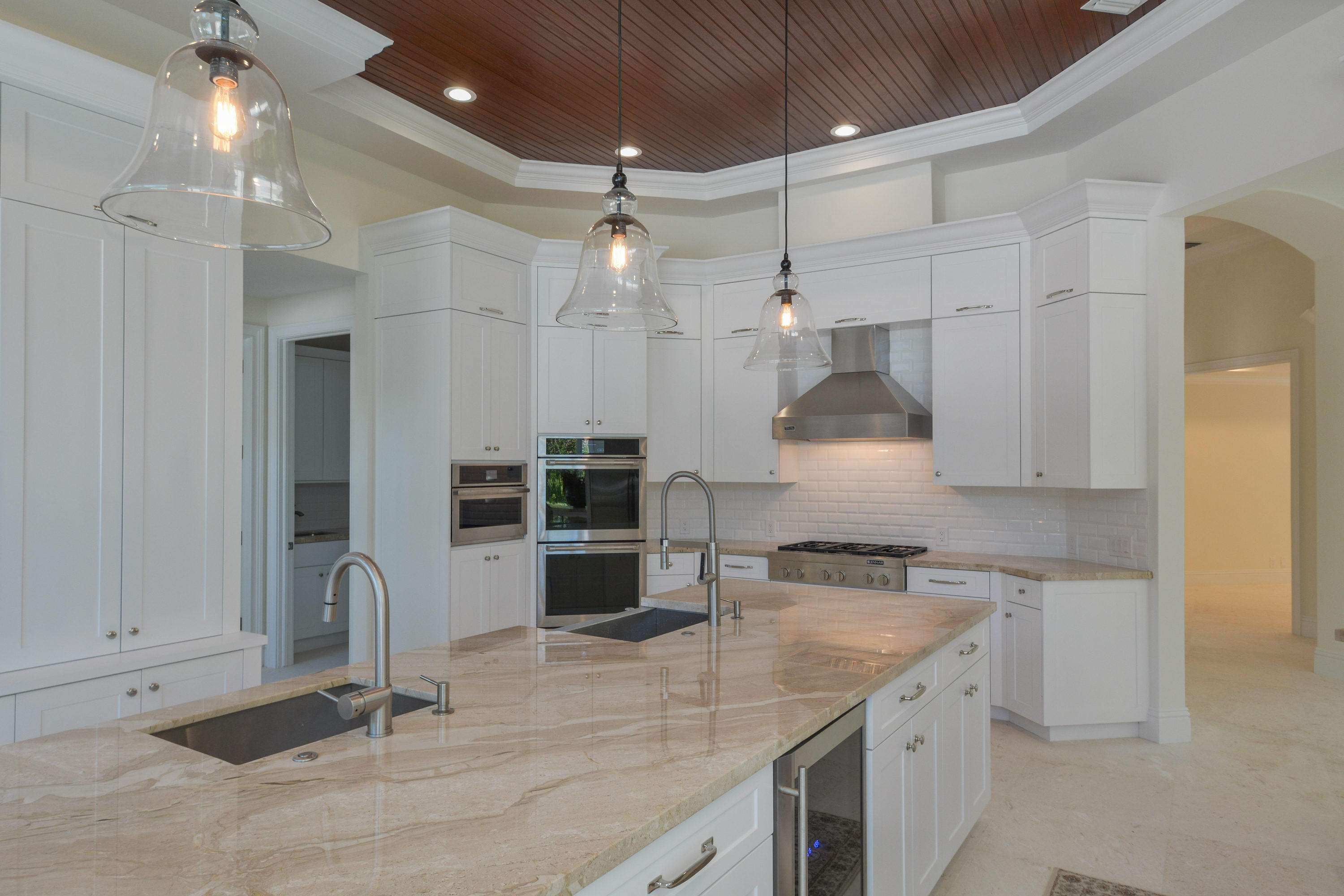 6972 Queenferry Circle Boca Raton, FL 33496 - Photo 17 of 78 kitchen